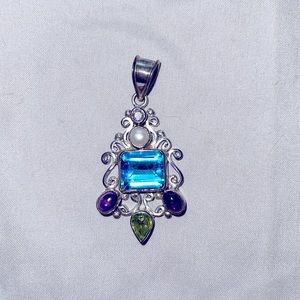 Gorgeous 925 pendant/ Aquamarine, amethyst, peridot and sea pearl